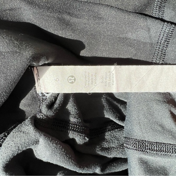 2 lululemon align leggings size 6 camo and Astro - Picture 2 of 4